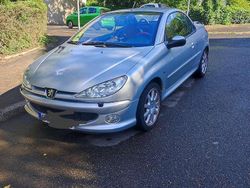 Silber Gebraucht 2003 Peugeot 206 CC Roland Garros Cabrio | 700 € (Superpreis)