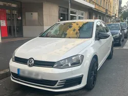 Weiß Gebraucht 2013 VW Golf VII Limousine | 7.100 € (Fairer Preis)