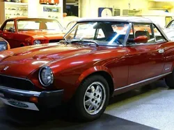 Rot Gebraucht 1985 Fiat 124 Spider Cabrio | 16.900 €