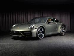 Grün Gebraucht 2022 Porsche 911 Carrera 4S Coupé | 151.992 € (Teuer)
