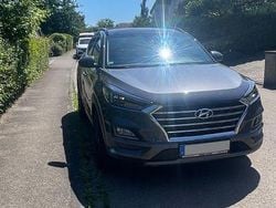 Grau Gebraucht 2020 Hyundai Tucson Premium SUV | 23.400 € (Guter Preis)