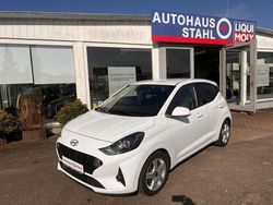 Polar white Gebraucht 2022 Hyundai i10 Edition 30 Kleinwagen | 12.750 € (Fairer Preis)