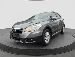 Andere Gebraucht 2016 Suzuki SX4 S-Cross Comfort SUV | 12.650 € (Fairer Preis)