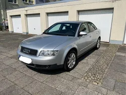 Silber Gebraucht 2003 Audi A4 Limousine | 2.100 € (Guter Preis)