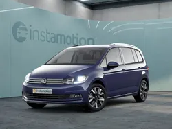 Blau Gebraucht 2024 VW Touran Move Van / Kleinbus | 38.240 € (Fairer Preis)