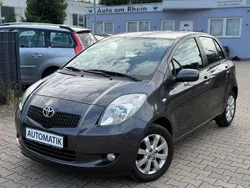 Grau Gebraucht 2008 Toyota Yaris Team Kleinwagen | 4.850 € (Fairer Preis)