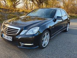 Schwarz Gebraucht 2012 Mercedes E300 Avantgarde Limousine | 11.000 € (Fairer Preis)