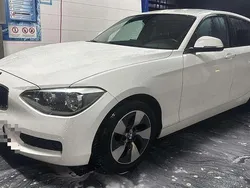 Weiß Gebraucht 2013 BMW 118 Sport Line Kleinwagen | 5.999 € (Superpreis)