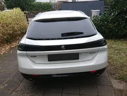 Weiß Gebraucht 2021 Peugeot 508 GT Kombi | 23.000 €