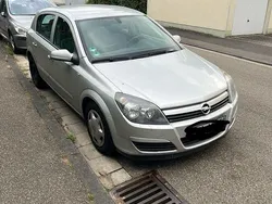 Silber Gebraucht 2004 Opel Astra Limousine | 2.700 € (Fairer Preis)