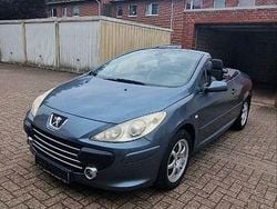 Braun Gebraucht 2005 Peugeot 307 CC Tendance Cabrio | 2.380 € (Fairer Preis)