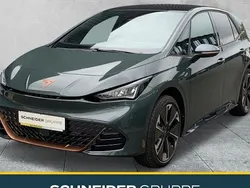 Dark forest metallic Neu 2024 Cupra Born VZ3 Kleinwagen | 61.760 €