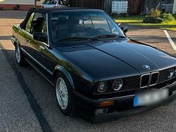 Schwarz Gebraucht 1992 BMW 320 Cabriolet Cabrio | 19.000 €