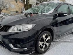 Schwarz Gebraucht 2016 Nissan Pulsar Limousine | 4.200 €