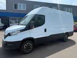 Bianco ghiaccio Gebraucht 2020 Iveco Daily Van / Kleinbus | 16.499 € (Guter Preis)