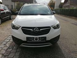 Schneeweiss/summitwhite/arctic Gebraucht 2017 Opel Crossland X Innovation SUV | 11.999 € (Etwas zu teuer)