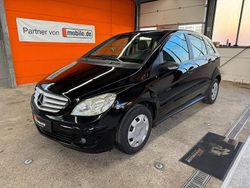Schwarz Gebraucht 2008 Mercedes B150 Van / Kleinbus | 3.999 € (Fairer Preis)