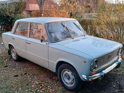 Grau Gebraucht 1972 Lada 2101 Limousine | 4.900 €