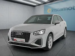 Weiß Gebraucht 2024 Audi Q2 SUV | 30.299 € (Fairer Preis)