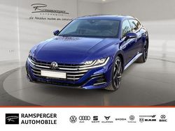 Blau (lapiz blue metallic) Gebraucht 2025 VW Arteon R-line Limousine | 39.490 € (Teuer)