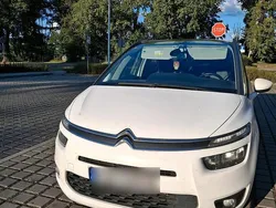 Weiß Gebraucht 2014 Citroën Grand C4 Picasso Van / Kleinbus | 4.999 €