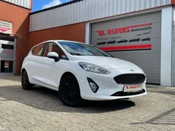 Weiß Gebraucht 2018 Ford Fiesta Cool & Connect Kleinwagen | 12.999 € (Teuer)