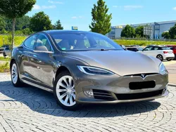 Beige Gebraucht 2017 Tesla Model S Limousine | 29.450 € (Fairer Preis)