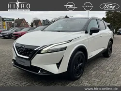 Weiß / schwarz Gebraucht 2024 Nissan Qashqai Black Edition SUV | 29.490 €
