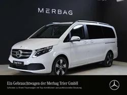 Bergkristallweiß metallic Gebraucht 2024 Mercedes V250 Avantgarde Edition Van / Kleinbus | 61.760 € (Fairer Preis)