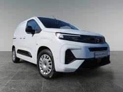 Weiß (kaolin weiß) Neu 2025 Opel Combo-e Life drive | 32.895 €