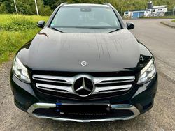 Schwarz Gebraucht 2017 Mercedes GLC220 SUV | 21.200 € (Fairer Preis)