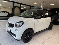 Schwarz Gebraucht 2018 Smart ForFour Passion Kleinwagen | 10.997 € (Fairer Preis)