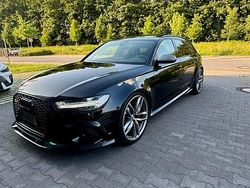Schwarz Gebraucht 2017 Audi RS6 Performance Kombi | 76.500 €