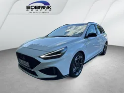 Weiß Gebraucht 2025 Hyundai i30 N Line Limousine | 32.990 € (Teuer)