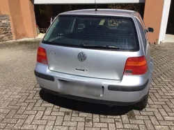 Silber Gebraucht 2002 VW Golf IV Kleinwagen | 1.000 € (Guter Preis)