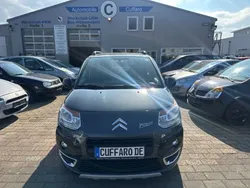 Grau Gebraucht 2012 Citroën C3 Picasso Tendance Van / Kleinbus | 2.800 € (Teuer)