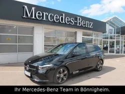 Schwarz Gebraucht 2025 Mercedes B200 Van / Kleinbus | 41.100 €