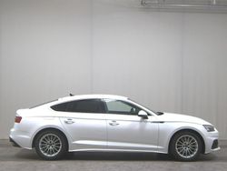 Weiss Gebraucht 2021 Audi A5 Sportback Basis Kleinwagen | 23.480 € (Fairer Preis)
