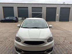 Weiß Gebraucht 2017 Mitsubishi Space Star Kleinwagen | 3.350 € (Guter Preis)