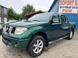 Grün Gebraucht 2009 Nissan Navara Abholung | 6.300 € (Superpreis)