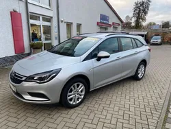 Silber Gebraucht 2019 Opel Astra Edition Kombi | 12.998 € (Fairer Preis)