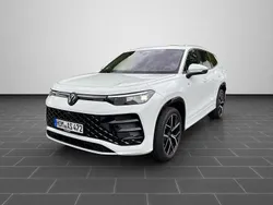 Pure white Gebraucht 2025 VW Tayron R-line SUV | 59.950 € (Superpreis)