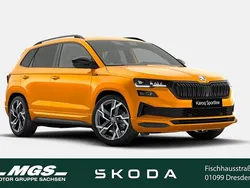Phoenixorange metallic Neu 2025 Skoda Karoq SportLine SUV | 39.990 € (Teuer)