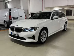 Alpinweiss iii Gebraucht 2021 BMW 318 Advantage Kombi | 18.900 € (Fairer Preis)