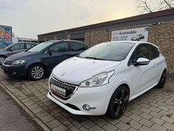 Weiß Gebraucht 2013 Peugeot 208 GTi Kleinwagen | 7.490 € (Guter Preis)