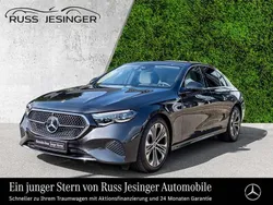 Grau Gebraucht 2024 Mercedes E220 Avantgarde Limousine | 50.880 € (Fairer Preis)