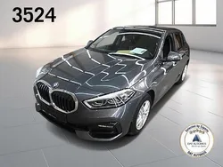 Grau Gebraucht 2020 BMW 118 Sport Line Kleinwagen | 19.980 € (Superpreis)