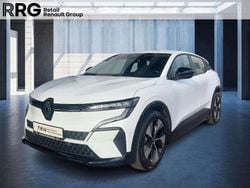 Weiß Gebraucht 2022 Renault Megane E-Tech Equilibre Limousine | 21.490 € (Fairer Preis)