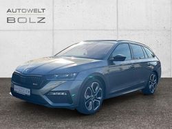 Grau Gebraucht 2023 Skoda Octavia RS Kombi | 33.390 € (Fairer Preis)