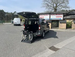 Grau Neu 2025 VW Caddy Maxi Van / Kleinbus | 44.990 €